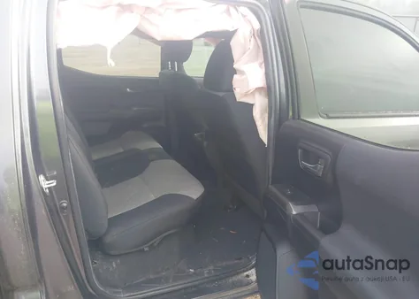 2022 Toyota Tacoma Trd Sport z USA, uszkodzony, nr VIN 3TMCZ5AN9NM472874